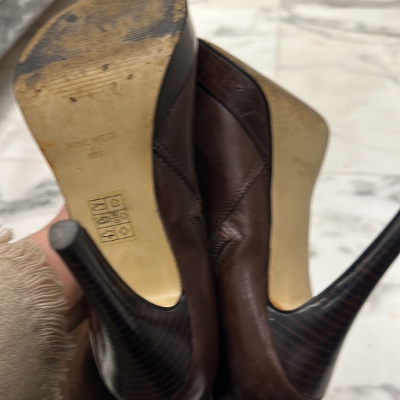 Pure Suede leather Chocolate Brown Knee high Boots in great condition! Size UK 4 - Picture 5 of 17